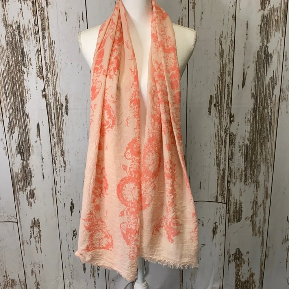Two Toned Peach Colored Scarf